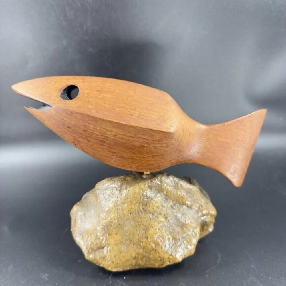 Vintage Hand‎ Carved Decorative Beach Fish Shorebird Hand Made Wood On Stone VTG